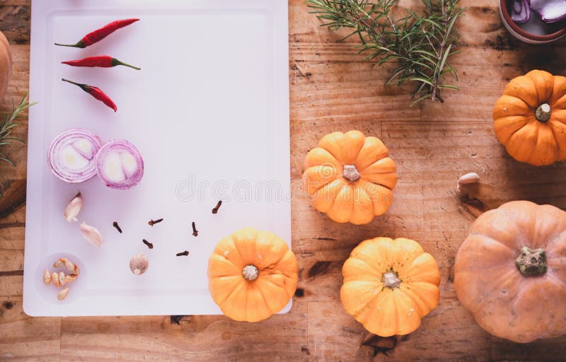 Autumnwinter recipumpkin συστατικά επίπεδο στοκ φωτογραφία με δικαίωμα ελεύθερης χρήσης