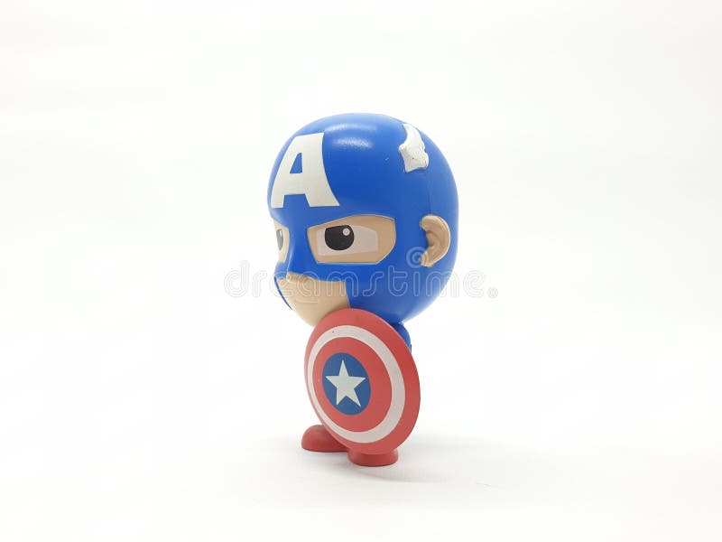 Racher Rumpf Spiderman Kapitan America Plastic Vom Film Spielt Modell Im Weissen Lokalisierten Hintergrund Redaktionelles Foto Bild Von Haupt Dekorationen 140683481