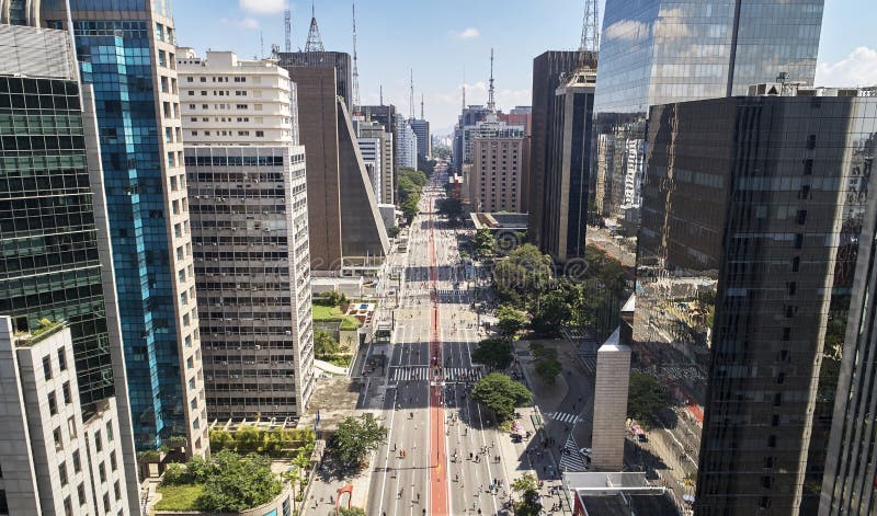 Avenida de Avenida Paulista Paulista, ciudad de Sao Paulo, el Brasil