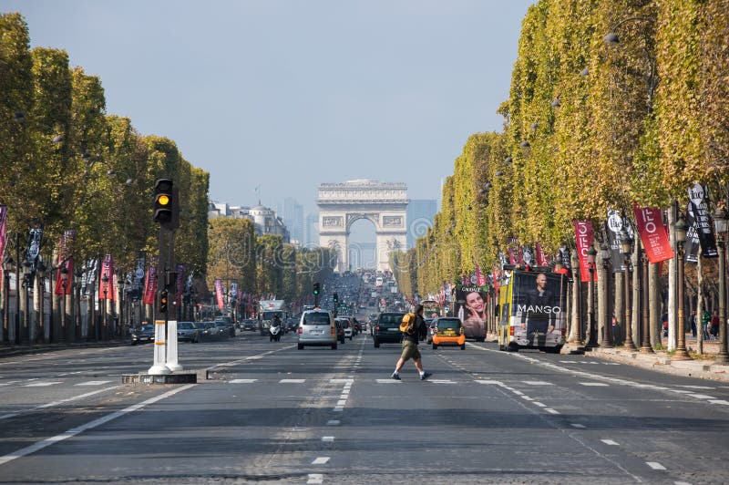 The Avenue Des Champs-Elysees Editorial Stock Photo - Image of tree ...