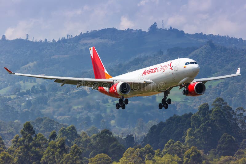 Avianca Cargo Airbus A330-200F Aeropuerto de MedellÃn imagen de archivo Avianca Cargo Airbus A330-200F Aeropuerto de MedellÃn imagen de archivo