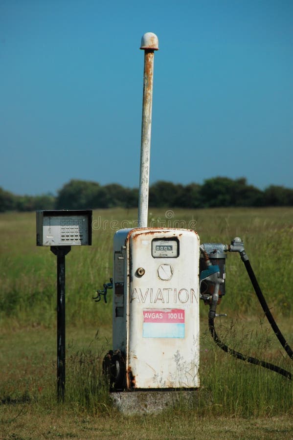 Aviation fuel pump