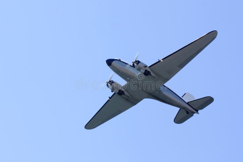 Aviones de Douglas DC-3 imagen de archivo Aviones de Douglas DC-3 imagen de archivo