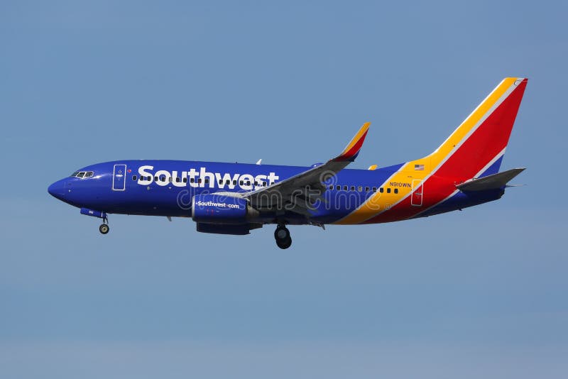 Avião Los Angeles Internati de Southwest Airlines Boeing 737-700 fotografia de stock Avião Los Angeles Internati de Southwest Airlines Boeing 737-700 fotografia de stock