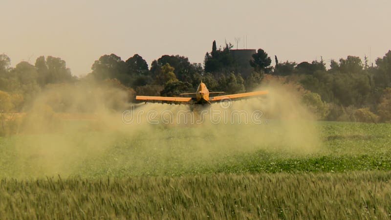 Aviões Aviões amarelos da agricultura, espanador da colheita com som