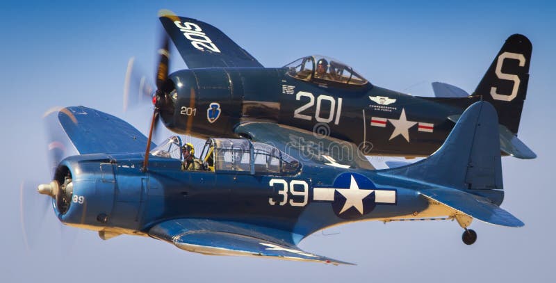 Aviões de combate da segunda guerra mundial imagem de stock Aviões de combate da segunda guerra mundial imagem de stock