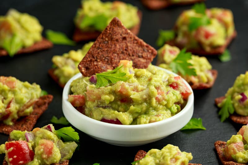 Avocado Guacamole with Chipotle and Poblano Whole Grain Tortilla Chips