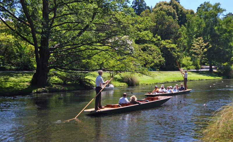 Avon christchurch ny punting flod zealand arkivbilder
