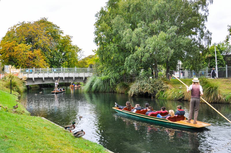 Avon flod i Christchurch, Nya Zeeland royaltyfria bilder