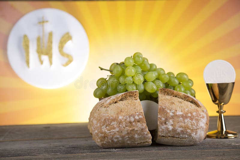 Brood En Wijn Avondmaal Avondmaalsymbool Van Brood En Wijn, Miskelk En Gastheer, Eerst Comm