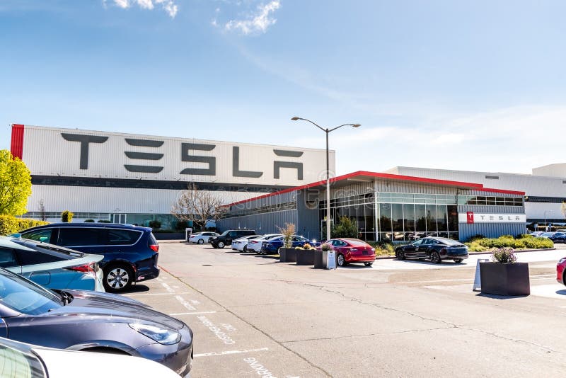 12 avril 2019 Fremont/CA/Etats-Unis - vue extérieure d'usine de Tesla située dans la région de San Francisco Bay est, la Calif
