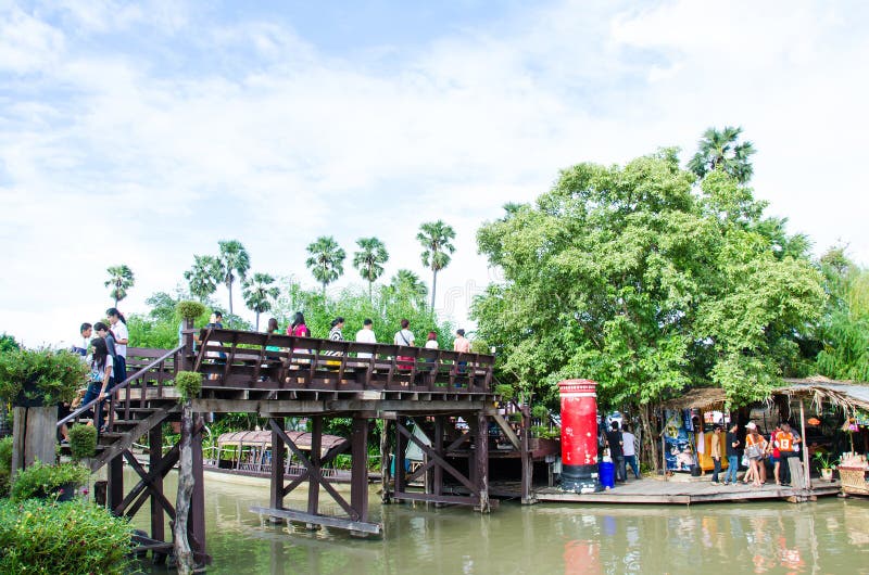 Ayothaya Floating Market, Ayutthaya Thailand Editorial