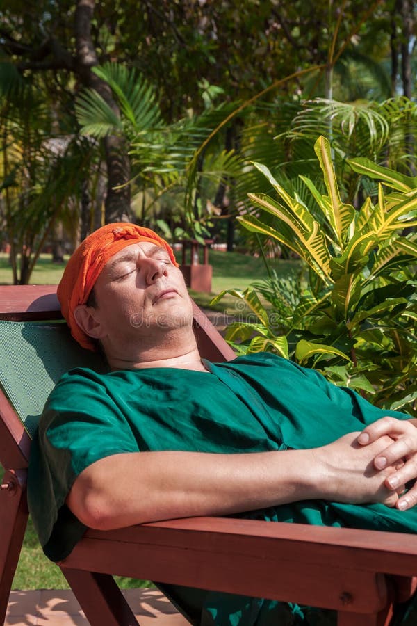 Ayurvedabehandeling stock foto. Image of doolhof, ontspanning 40600976