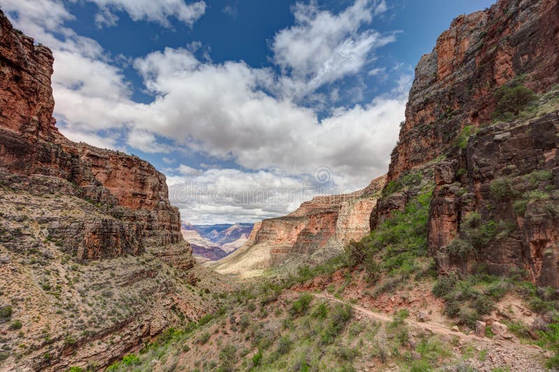 AZ-Grand Canyon National Park-S Rim-Bright Angel Trail