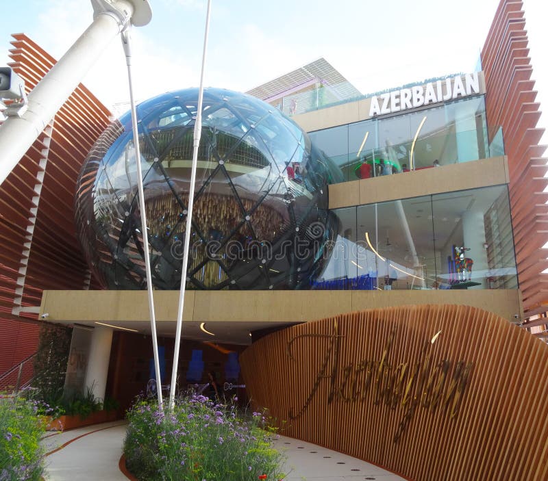 Azerbajdzjan paviljong, expo 2015, Milan fotografering för bildbyråer Azerbajdzjan paviljong, expo 2015, Milan fotografering för bildbyråer