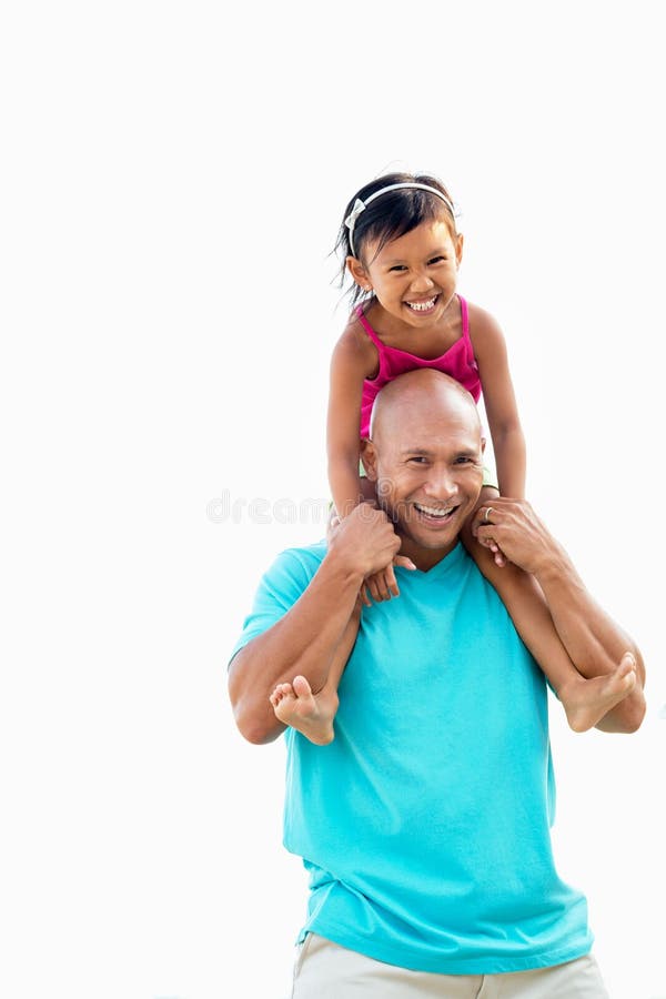 Aziatische en vader en dochter die lachen spelen royalty-vrije stock foto Aziatische en vader en dochter die lachen spelen royalty-vrije stock foto
