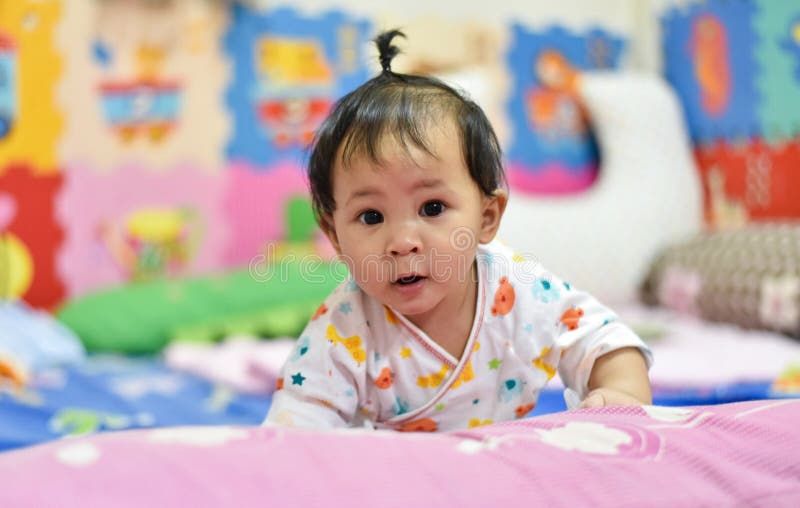 Azjatykcia dziewczynka zdjęcia stock