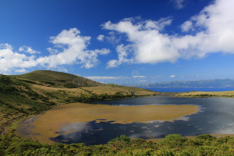 azores caiadolake royaltyfri foto azores caiadolake royaltyfri foto
