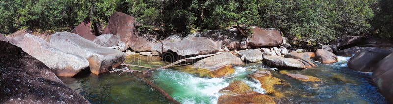 Babinda Boulders or Devil`s Pool