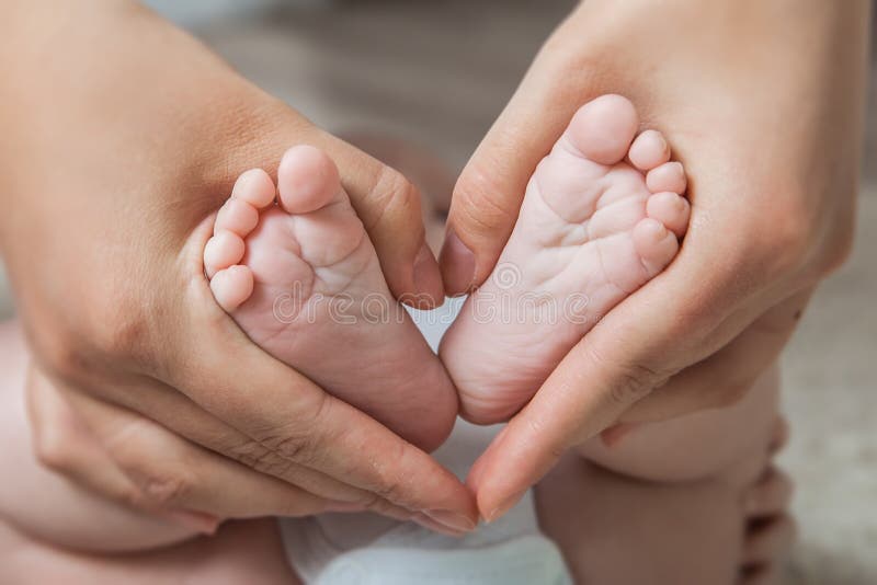 baby feet obrazy royalty free baby feet obrazy royalty free