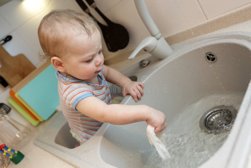 baby safe kitchen sink cleaner