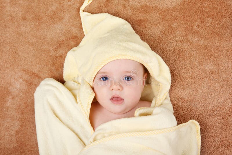 Baby in yellow towel stock image. Image of little, newborn - 11128071
