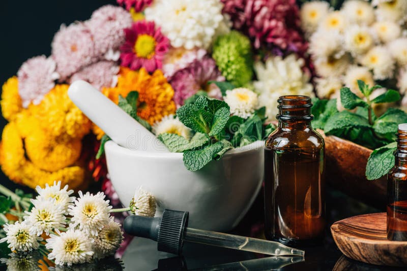 Bach Flower Remedies – Alternative Herbal Medicine Stock Photo - Image of herbal, energetic: 208006362