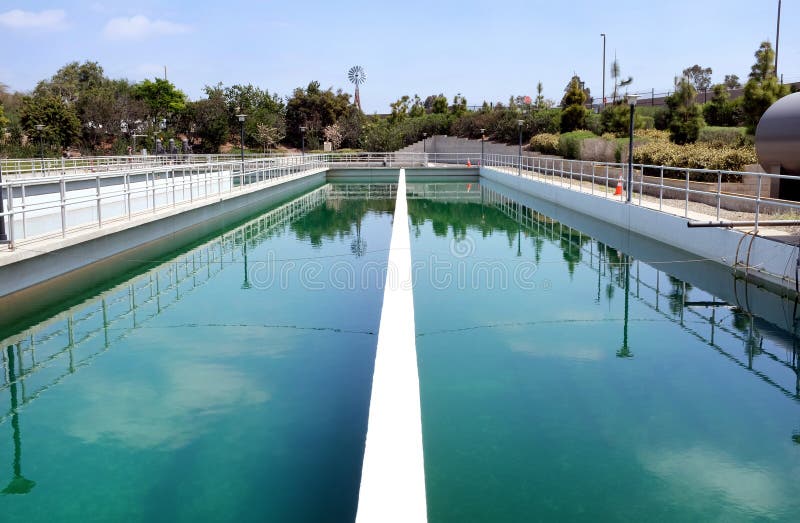 bacia-do-contato-de-irvine-ranch-water-district-chlorine-imagem