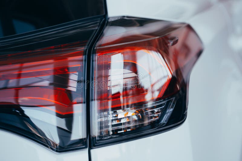 Stoplight of white car stock image. Image of lamp, close 16344907