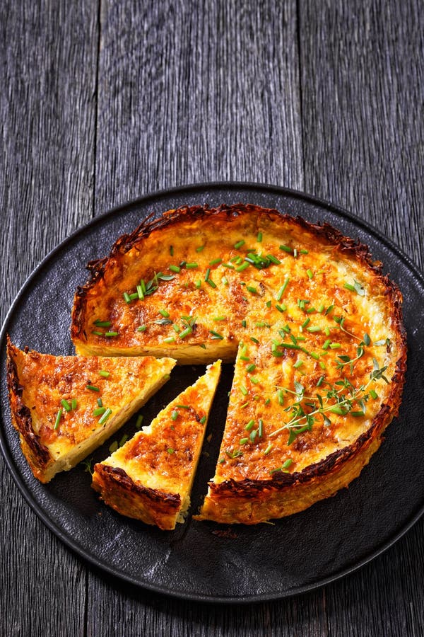 Bacon and Cheese Quiche with Hash Brown Crust Stock Image - Image of ...