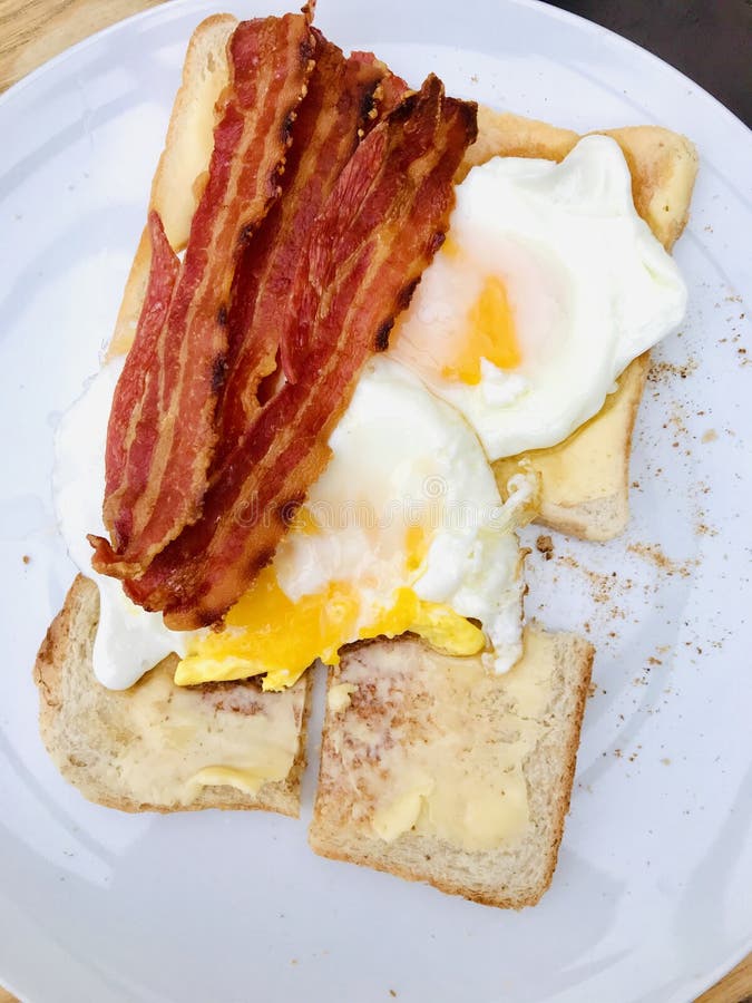 Bacon And Egg Breakfast Stock Image Image Of Eggs Breakfast 172020113