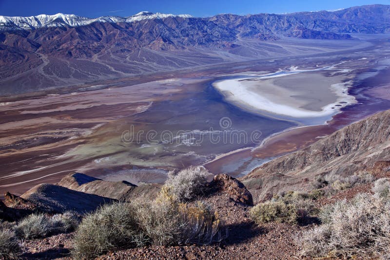 badwater dante śmiertelny park narodowy doliny widok obraz royalty free badwater dante śmiertelny park narodowy doliny widok obraz royalty free