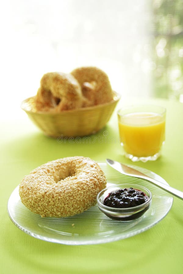 Bagel am Frühstück stockbilder Bagel am Frühstück stockbilder