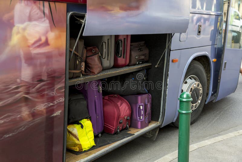 WROGN Unisex Traveller 5 Compartment Backpack Casual Laptop Bag-Office Bag-School  Bag 42 L Laptop Backpack Blue - Price in India | Flipkart.com