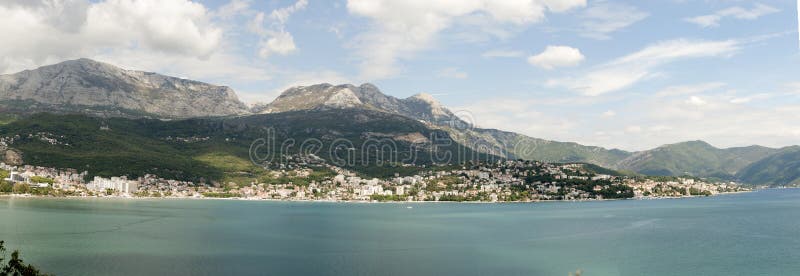 Bahía de Boka Kotorska foto de archivo