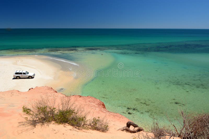 Baia d'esplorazione della bottiglia Parco nazionale di François Peron Baia dello squalo Australia occidentale immagine stock libera da diritti Baia d'esplorazione della bottiglia Parco nazionale di François Peron Baia dello squalo Australia occidentale immagine stock libera da diritti