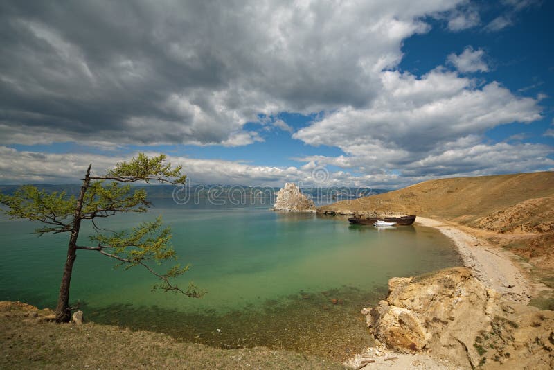 Baikal λίμνη ακτών στοκ εικόνες
