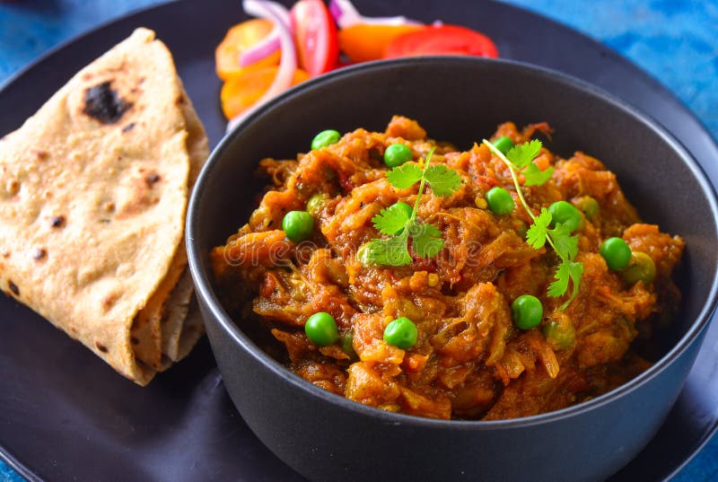 Indian meal-Baingan Bharta with roti and salad