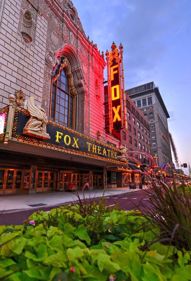 St. Louis, Missouri, USA - August 11, 2014 - The Fabulous Fox Theatre on Grand Boulevard in the Grand Center arts district of midtown St Louis. St. Louis, Missouri, USA - August 11, 2014 - The Fabulous Fox Theatre on Grand Boulevard in the Grand Center arts district of midtown St Louis.