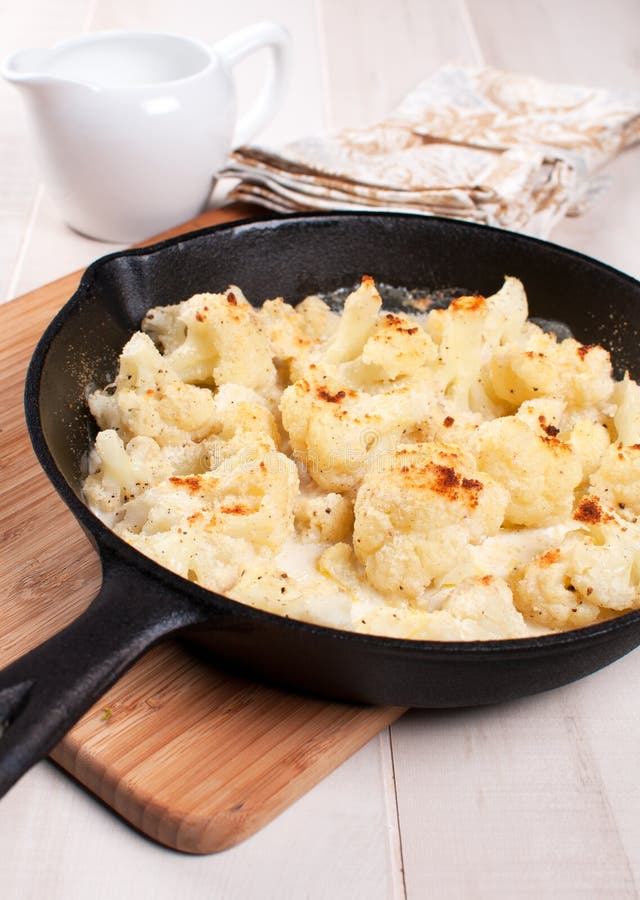 Cauliflower in Bechamel Sauce with Cheese Stock Photo Image of parmesan, meal 29990322