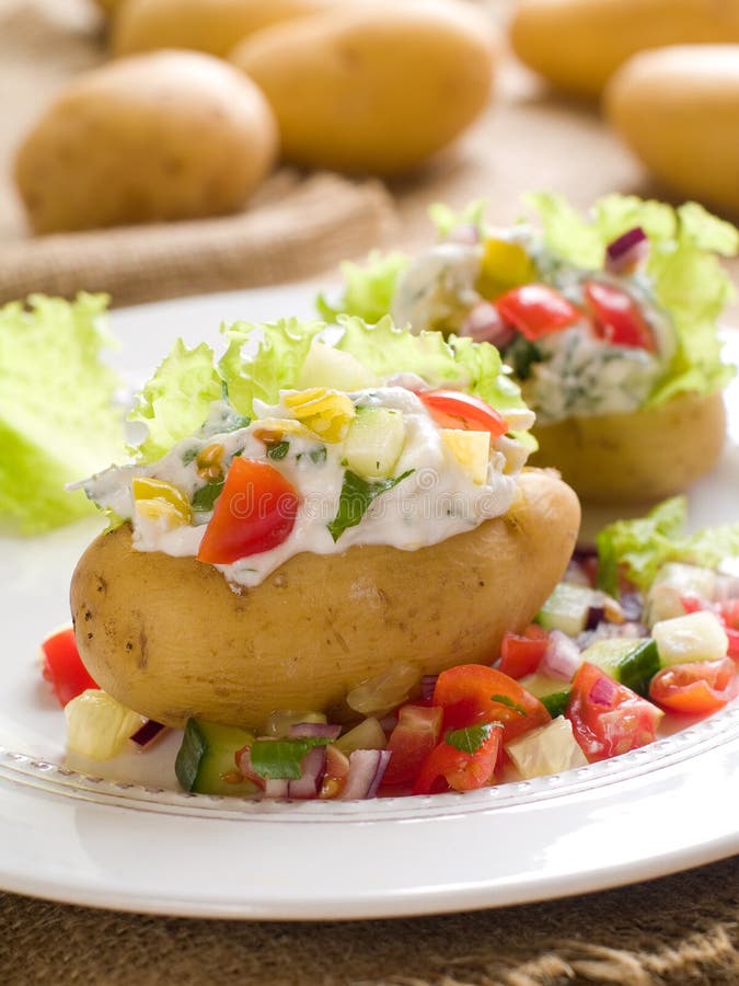 Batata recheada assada imagens de stock