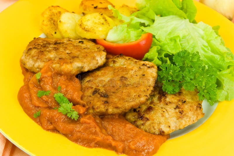 Baked Hamburger With Tomato Sauce,fried Potatoes , Picture. Image 6494224