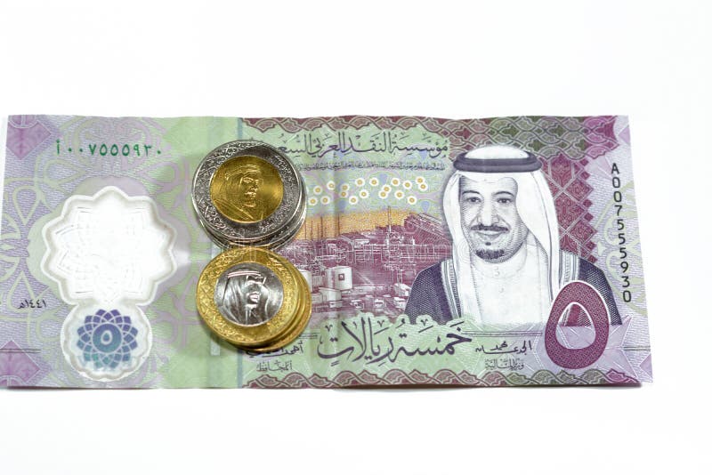 Baksida av den nya polymeren 5 sar fem saudi arabia riyals cash money senote serie 1441 ah har shaybah-oljeraffinaderi fotografering för bildbyråer
