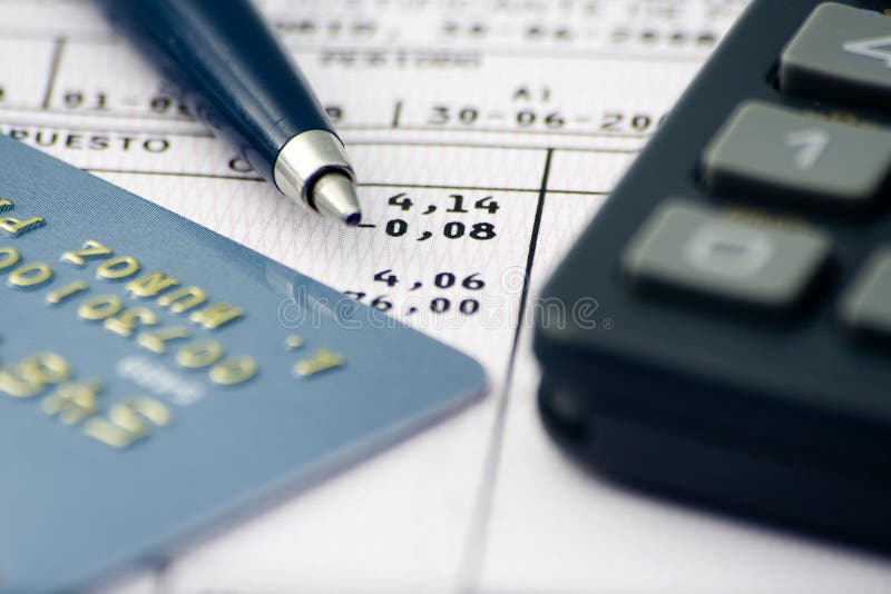 balansera för accounts royaltyfri bild balansera för accounts royaltyfri bild