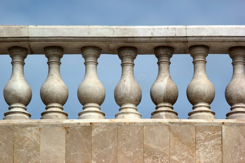 Jogo De Xadrez Feito Da Posição De Pedra Foto de Stock - Imagem de sucesso,  penhor: 52026628