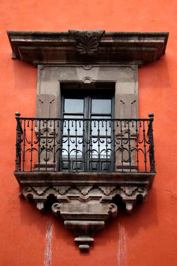 Balcón colonial.