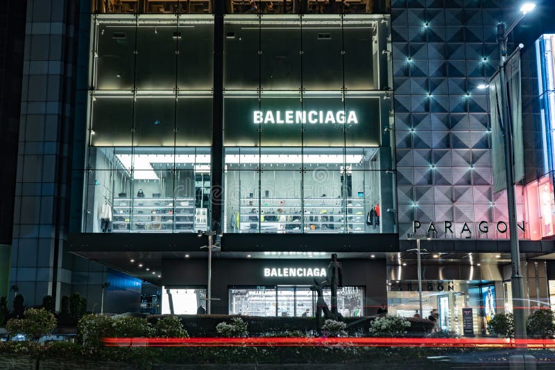 129 Balenciaga Shop Stock Photos - & Royalty-Free Photos from Dreamstime