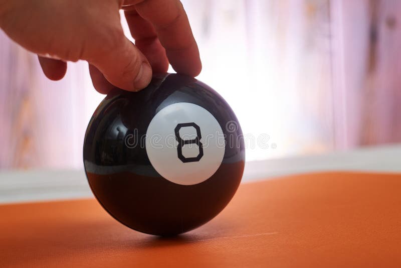 FIGURE8 x Magic 8 Ball - US