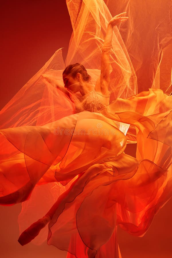 ballerina Schönheit des klassischen Balletts lizenzfreie stockfotografie ballerina Schönheit des klassischen Balletts lizenzfreie stockfotografie