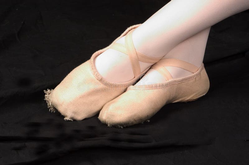 ideal ballet feet